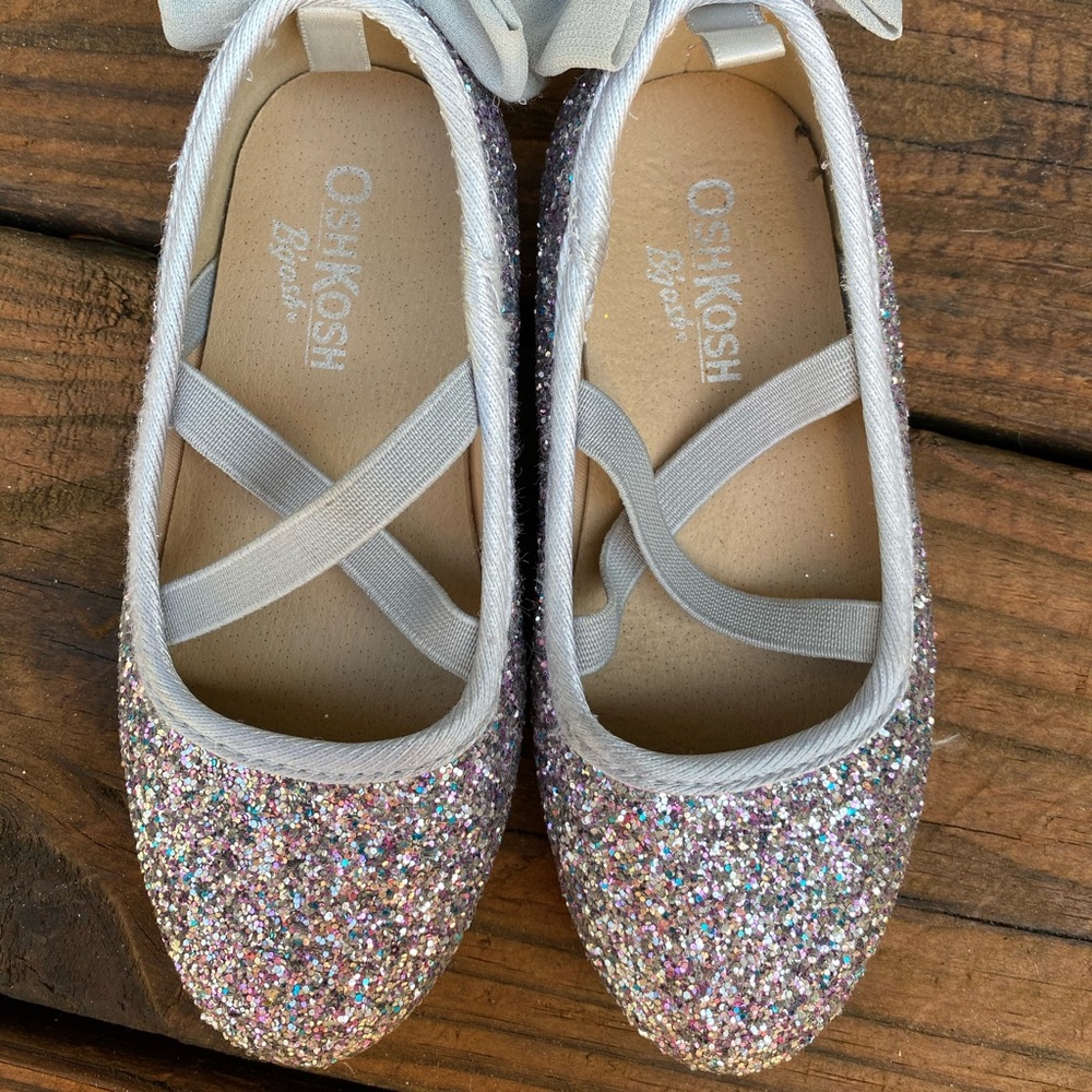 OshKosh B’gosh girl sparkle shoes - Picture 5 of 5